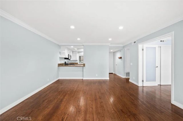 2514 E Willow Street 105, Signal Hill, CA 90755