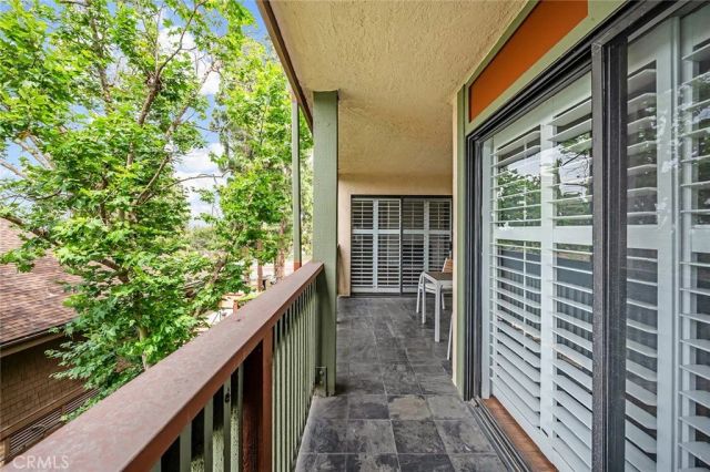 2514 E Willow Street 105, Signal Hill, CA 90755