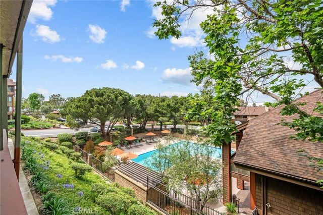 2514 E Willow Street 105, Signal Hill, CA 90755