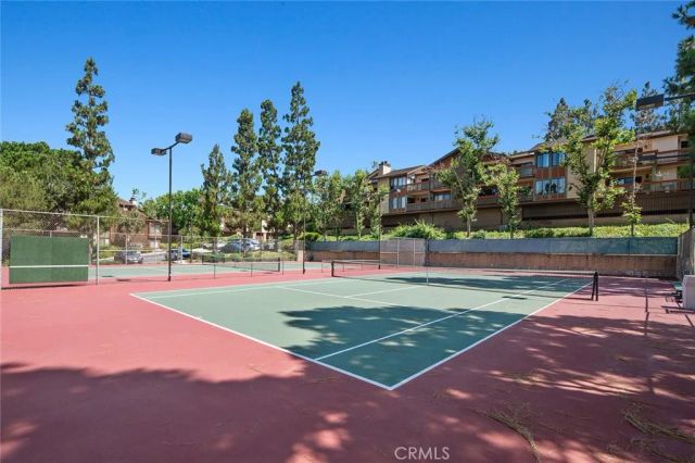 2514 E Willow Street 105, Signal Hill, CA 90755
