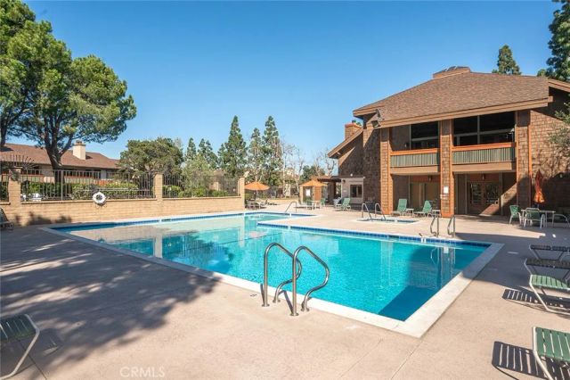 2514 E Willow Street 105, Signal Hill, CA 90755