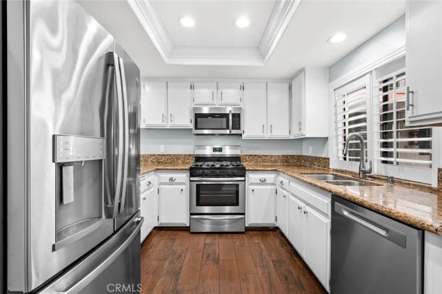 2514 E Willow Street 105, Signal Hill, CA 90755
