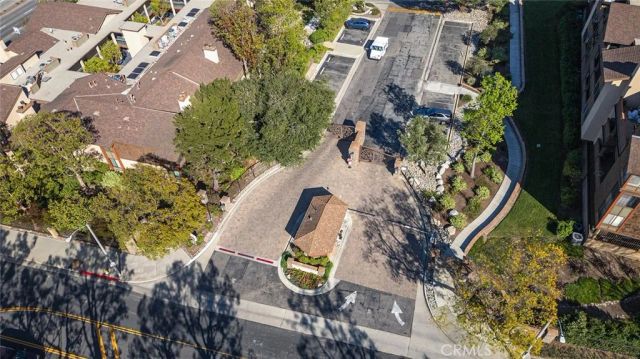 2514 E Willow Street 105, Signal Hill, CA 90755