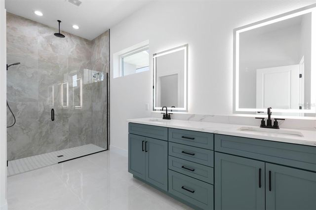 70 BENNETT LANE, Palm Coast, FL 32137