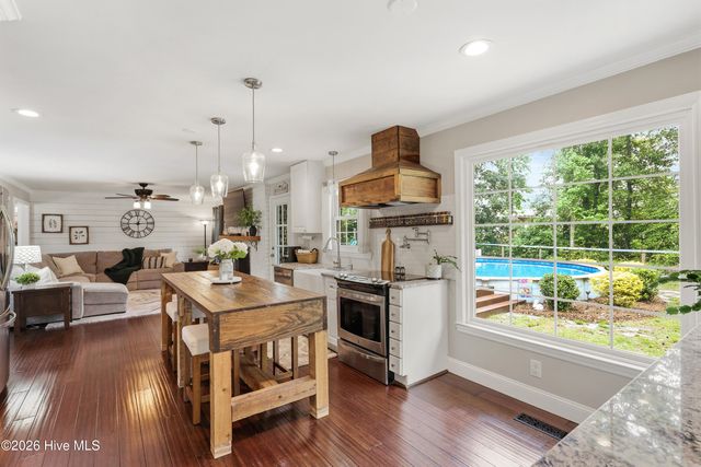10274 Cornwallis Circle SE, Belville, NC 28451
