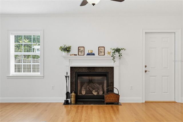 112 S HIMES AVENUE, Tampa, FL 33609