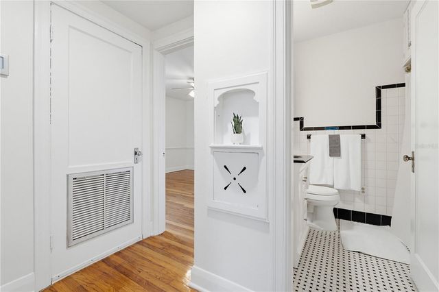 112 S HIMES AVENUE, Tampa, FL 33609