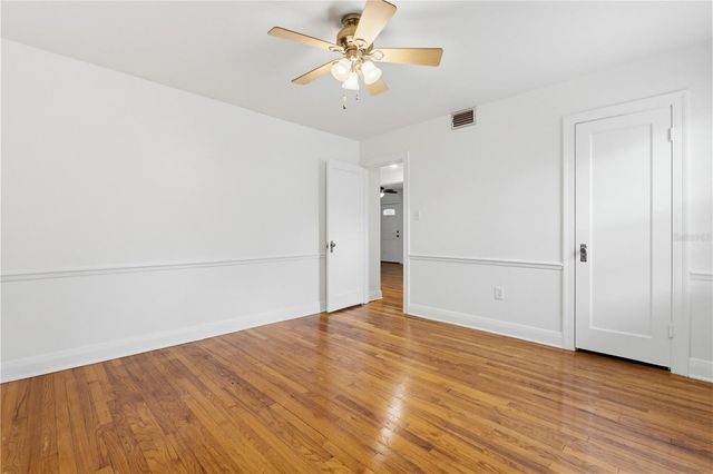 112 S HIMES AVENUE, Tampa, FL 33609