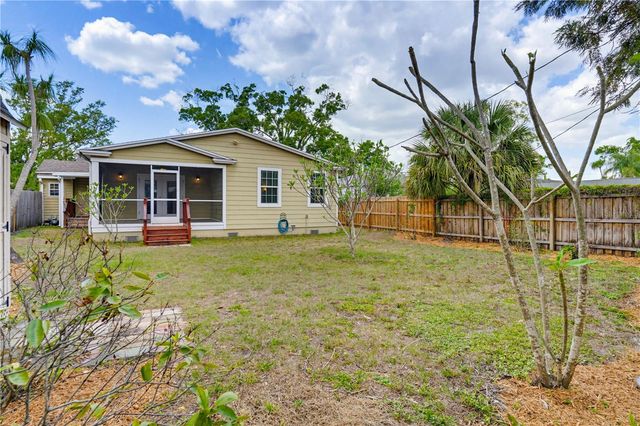 112 S HIMES AVENUE, Tampa, FL 33609