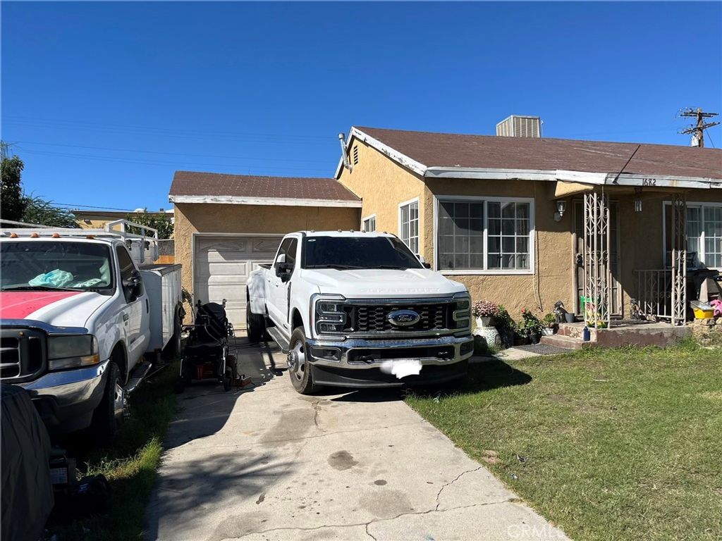 Image 2 of property listing at 1682 Turrill, San Bernardino, CA 92411