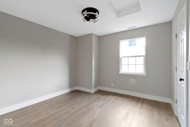 33 N Gray Street, Indianapolis, IN 46201