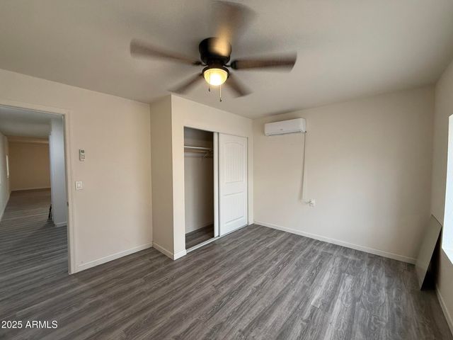 8595 N 71St Avenue 111, Glendale, AZ 85301