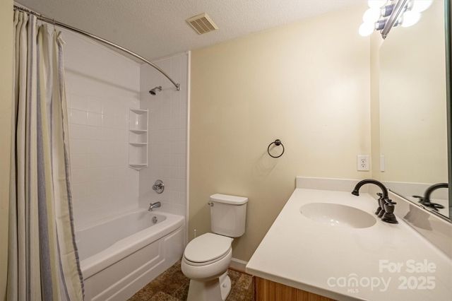 2196 Uphill Lane, Lenoir, NC 28645