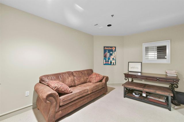 3311 Yupon Street 611, Houston, TX 77006