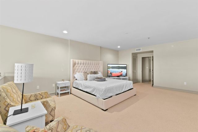 3311 Yupon Street 611, Houston, TX 77006