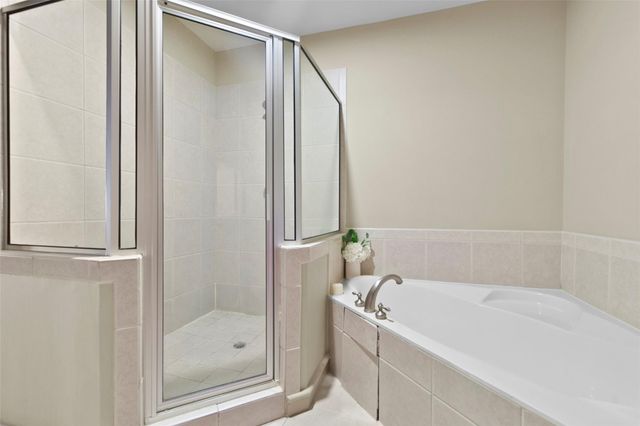 3311 Yupon Street 611, Houston, TX 77006