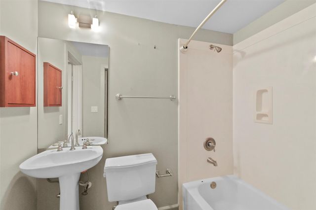 3311 Yupon Street 611, Houston, TX 77006