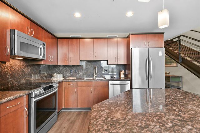 3311 Yupon Street 611, Houston, TX 77006