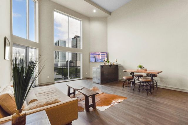 3311 Yupon Street 611, Houston, TX 77006