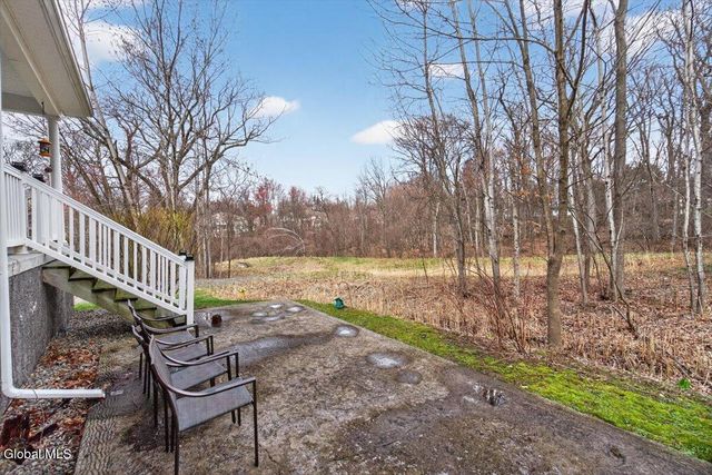 29 Jordan Point Drive, North Greenbush, NY 12180