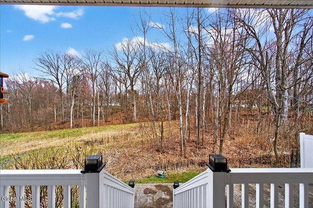 29 Jordan Point Drive, North Greenbush, NY 12180