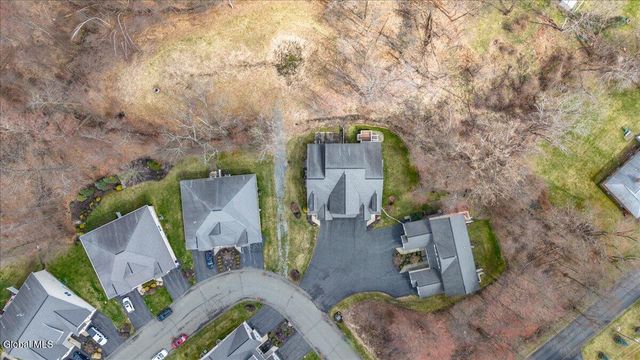 29 Jordan Point Drive, North Greenbush, NY 12180