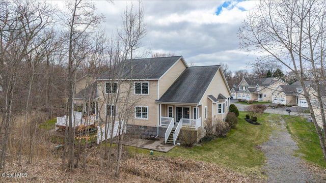 29 Jordan Point Drive, North Greenbush, NY 12180