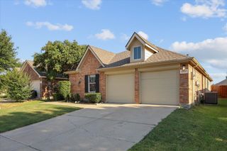12117 Macaroon Lane, Fort Worth, TX 76244