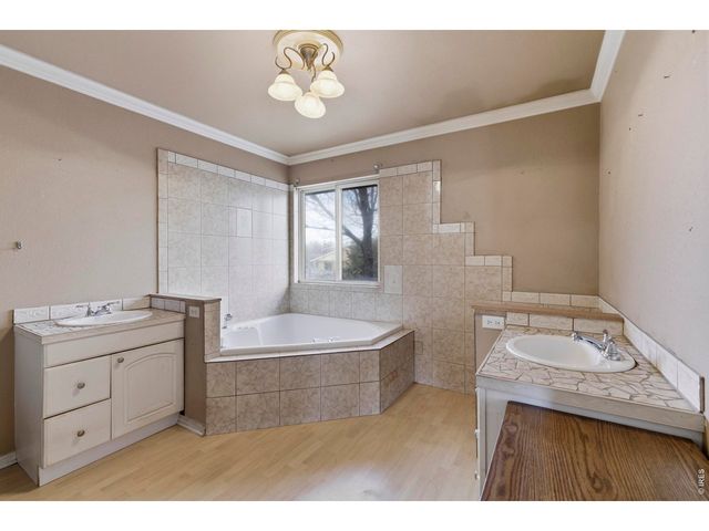 3917 Kennedy Ave, Wellington, CO 80549