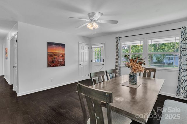 4930 Crestmont Drive, Charlotte, NC 28205