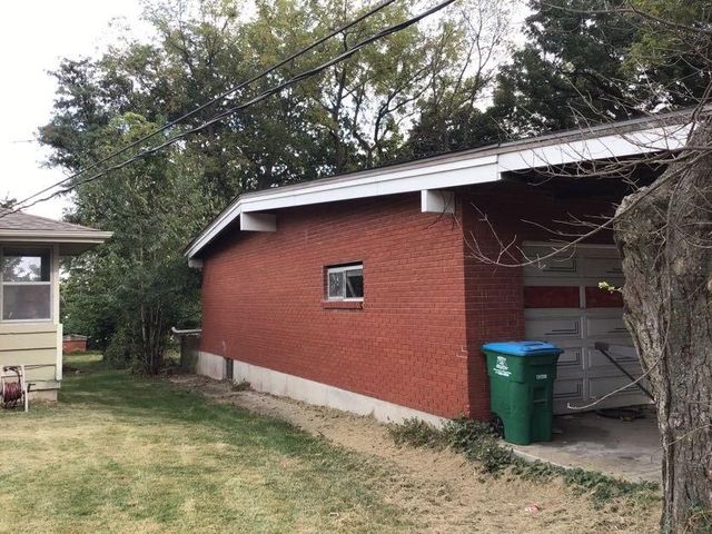 5323 Edgewood Circle, Houston Lake, MO 64151
