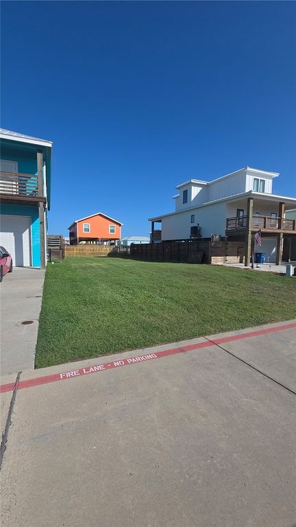 338 Paradise Pointe Dr, Port Aransas, TX 78373 — exterior