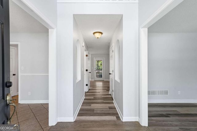 349 Winchester Way, Woodstock, GA 30188