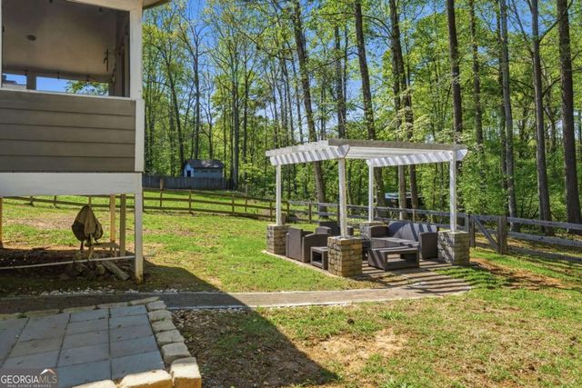 349 Winchester Way, Woodstock, GA 30188