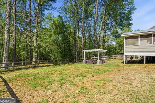 349 Winchester Way, Woodstock, GA 30188