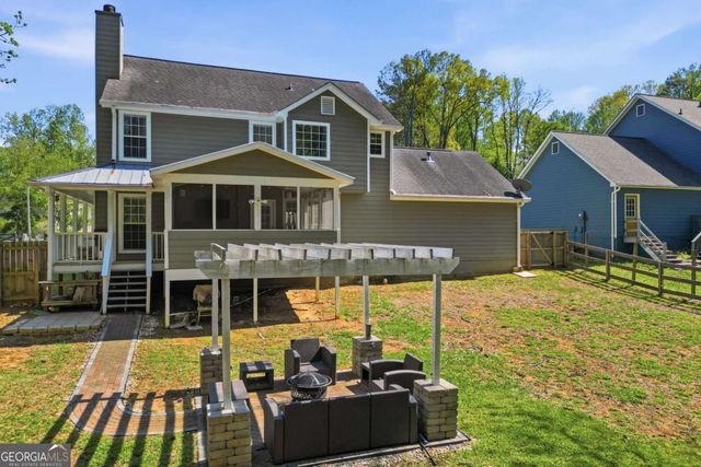 349 Winchester Way, Woodstock, GA 30188