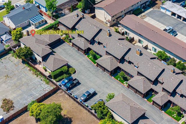 20061 Santa Maria Ave, Castro Valley, CA 94546