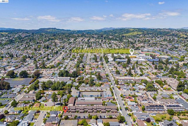 20061 Santa Maria Ave, Castro Valley, CA 94546