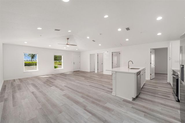 7462 NW 44TH LANE, Ocala, FL 34482