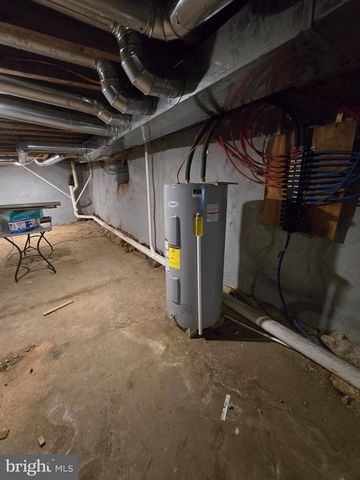 5026 LOCUST ST, Philadelphia, PA 19139