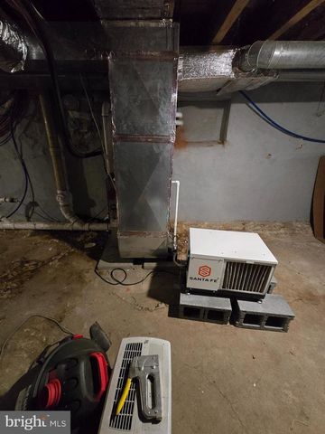 5026 LOCUST ST, Philadelphia, PA 19139