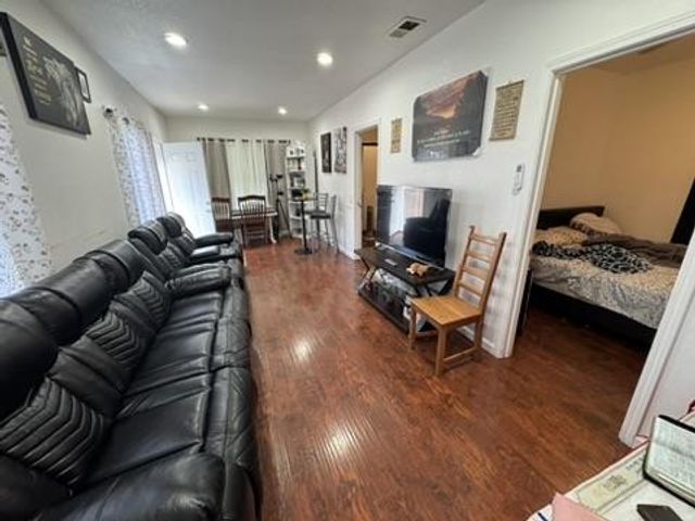 130 N 26th Street, San Jose, CA 95116
