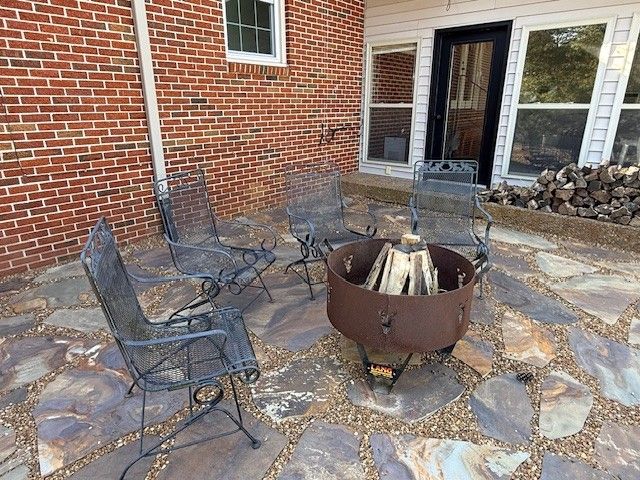 401 E Petty Ln, Winchester, TN 37398