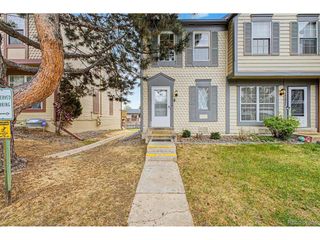 14292 E Hawaii Cir D, Aurora, CO 80012
