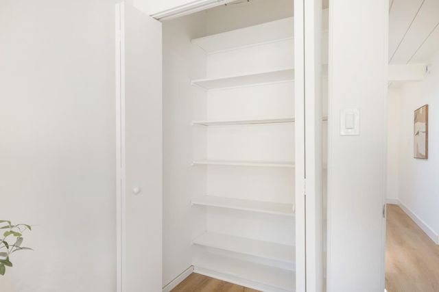 290 W Charleston Road, Palo Alto, CA 94306