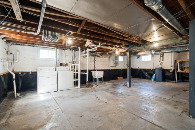 1799 Park Avenue, Marion, IA 52302