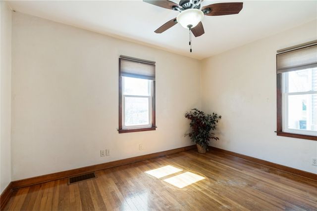 1799 Park Avenue, Marion, IA 52302