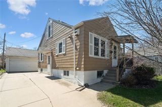 1799 Park Avenue, Marion, IA 52302
