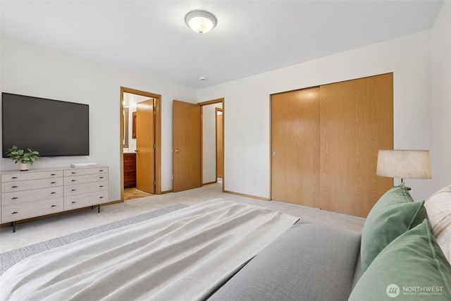 317 NE 91st Street, Seattle, WA 98115