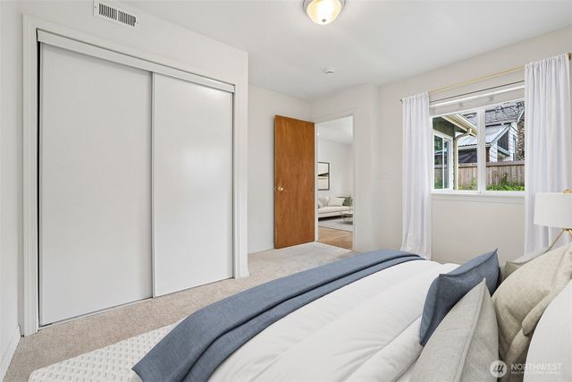 317 NE 91st Street, Seattle, WA 98115